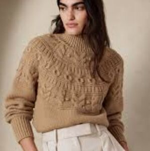 🪅 BANANA REPUBLIC women  tan couronne think fall sweater extra large